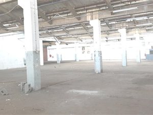 1400 m² Industrial space in Mobeni