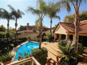 3 Bed House in Waterkloof Ridge