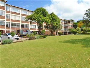 2 Bed Apartment in Victory Park