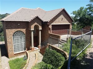 3 Bed House in Waterkloof