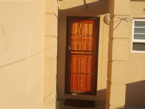 2 Bed House in Kalkfontein