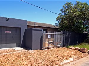 2 Bed House in Sybrand Park
