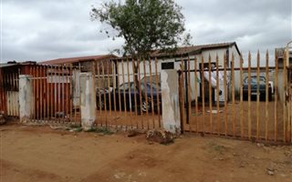 2 Bedroom House in Roodekop