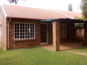 2 Bed Townhouse in La Montagne