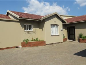 3 Bed Cluster in Brackenhurst