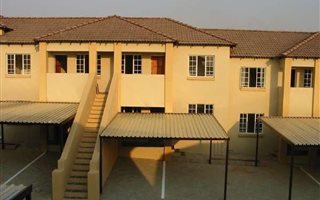 2 Bedroom Apartment in Elspark