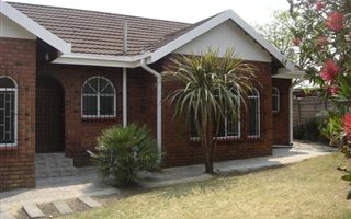 3 Bedroom House in Esther Park