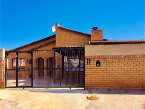 3 Bed House in Palmridge