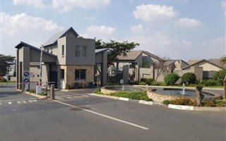 1 Bedroom Apartment in Modderfontein