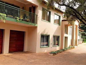 6 Bed House in Lyttelton Manor