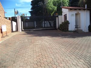 2 Bed Apartment in Observatory
