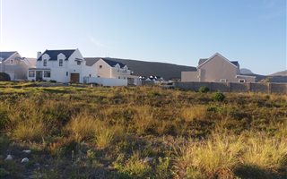 622 m² Land available in Westcliff