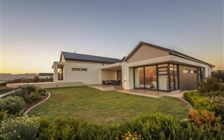 4 Bedroom House in Benguela Cove