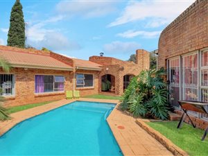 4 Bed House in Hazel Park