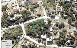1076 m² Land available in Clarendon Marine