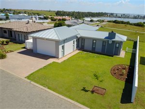4 Bed House in Vaal Dam