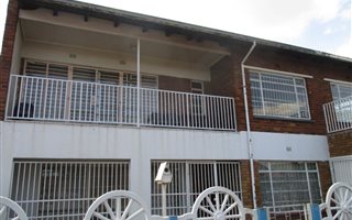2 Bedroom Apartment in Actonville