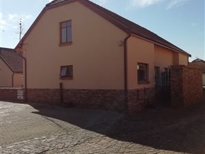 2 Bed Townhouse in Bonaero Park