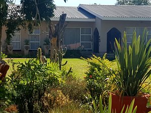 5 Bed House in Hartbeesfontein