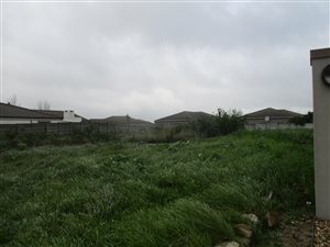 800 m² Land available in Haasendal