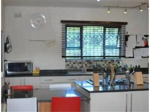 4 Bed House in Desainagar