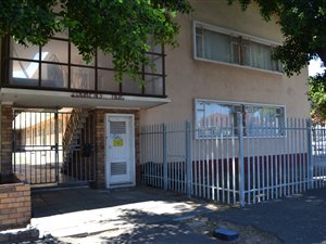 2 Bed Apartment in Parow Valley