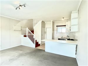2 Bed Apartment in Claremont Upper