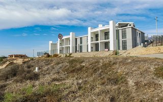 2 Bedroom Apartment in Island View