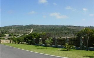 1725 m² Land available in Aalwyndal