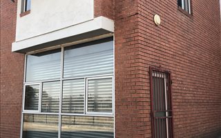472 m² Industrial space in Waltloo