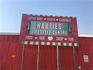 42 m² Retail Space in Hartbeespoort Dam