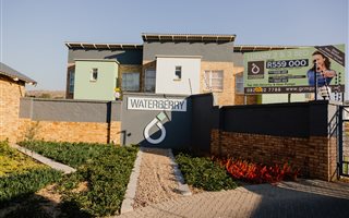 2 Bedroom Apartment in Theresa Park