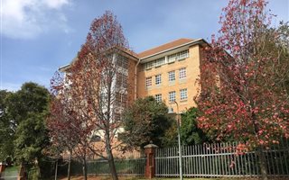 246 m² Commercial space in Houghton Estate