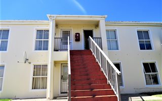 2 Bedroom Apartment in Dobson