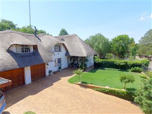 4 Bed House in Paulshof
