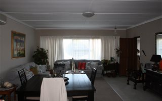 3 Bedroom House in Wavecrest