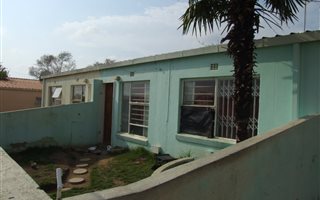 2 Bedroom Townhouse in Bloubosrand