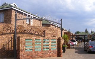2 Bedroom Townhouse in Benoni AH