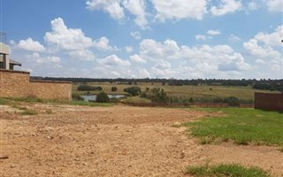 600 m² Land available in Roberts Estate