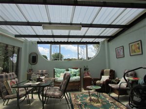 2 Bed Townhouse in East Geduld