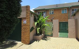 2 Bedroom Townhouse in East Geduld