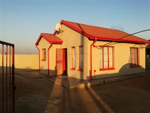 2 Bed House in Soshanguve