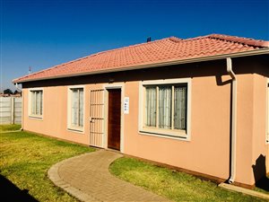 3 Bed House in Sky City