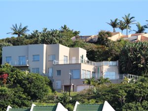 4 Bed House in Zinkwazi Beach