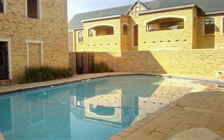 2 Bedroom Apartment in Baillie Park