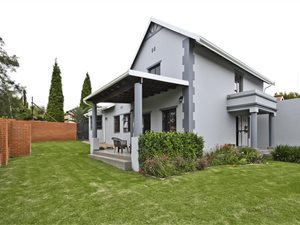 3 Bed House in Thornhill Estate