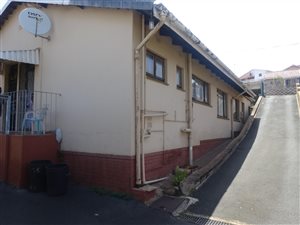 4 Bed House in Mobeni