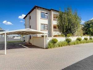 2 Bed Apartment in Woodmead