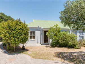 2 Bed Townhouse in Goedemoed