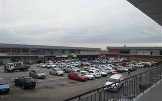 130 m² Office Space in Korsten